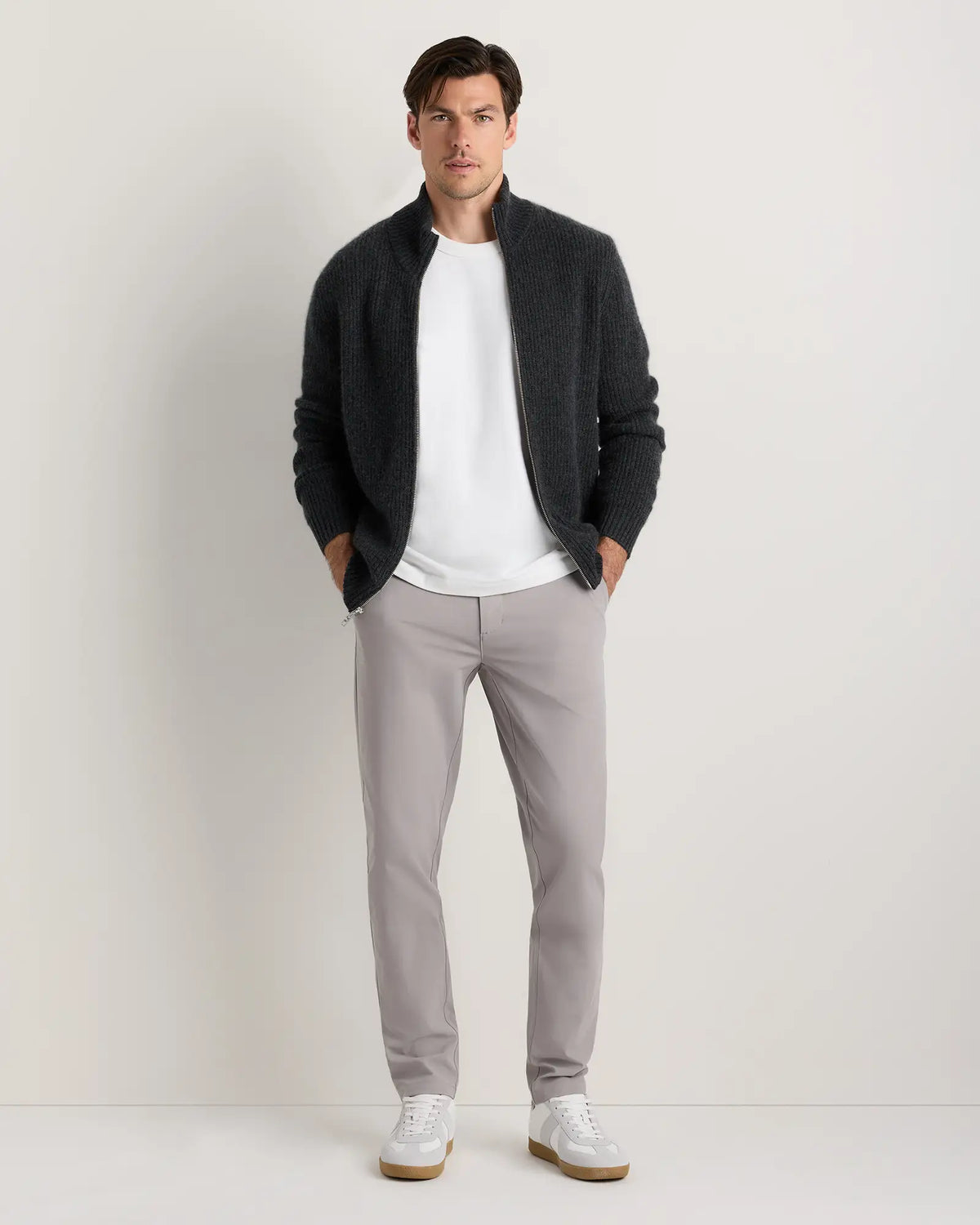 Performance Stretch Technical Dress Pants - US 2746