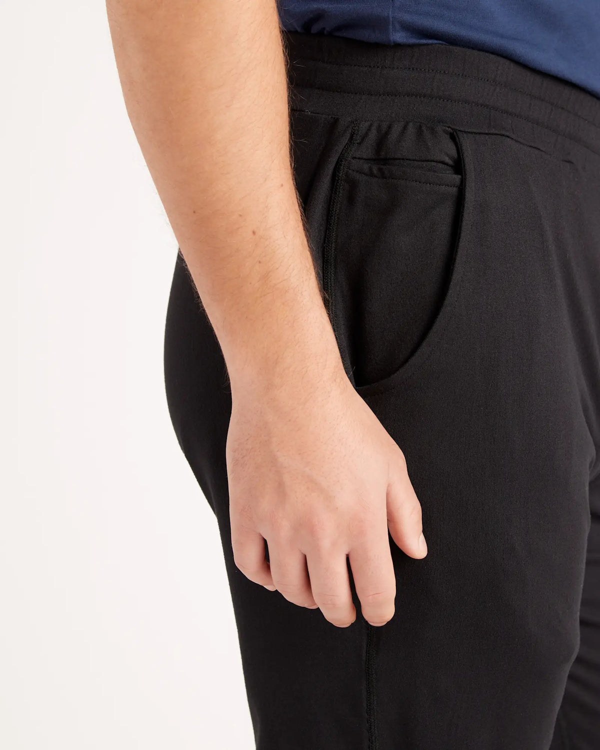 Flowknit Performance Pants - US 2745