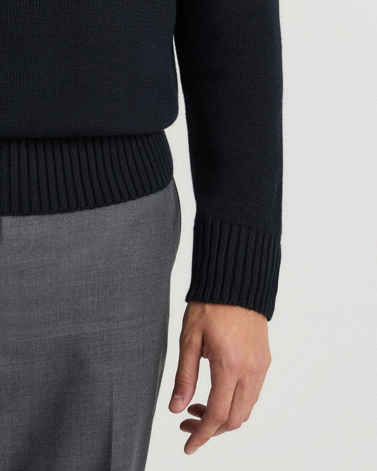 100% Organic Cotton Quarter-Zip Sweater - US 0462