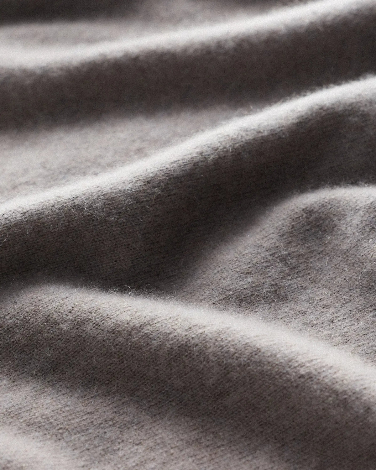 Mongolian Cashmere Polo Sweater - US 0465