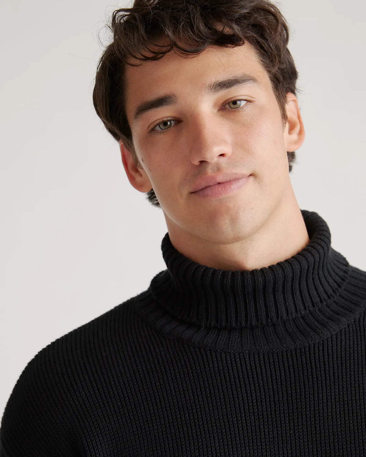 100% Organic Cotton Turtleneck Sweater - US 6870