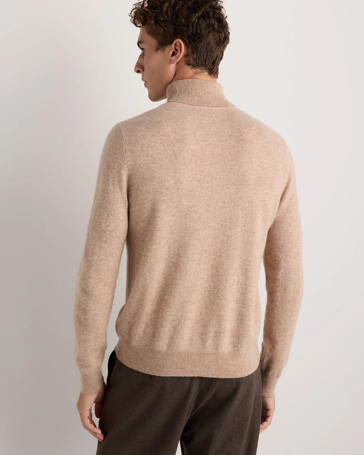 Mongolian Cashmere Turtleneck Sweater - US 7237