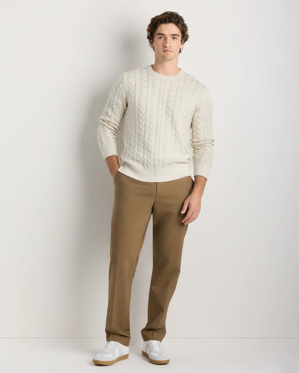 Australian Merino Wool Cable Crewneck Sweater - US 4648