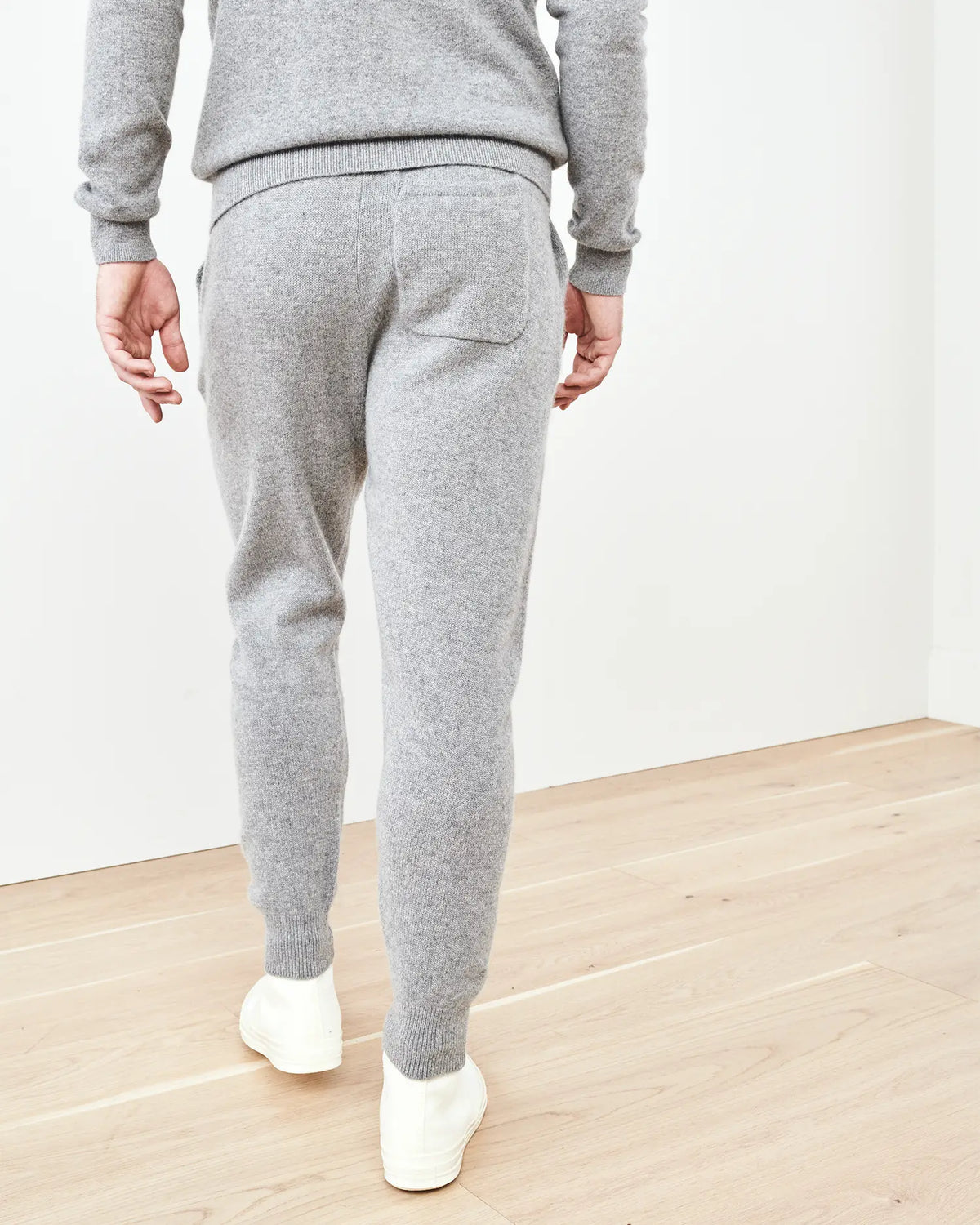 Mongolian Cashmere Jogger - US 4487