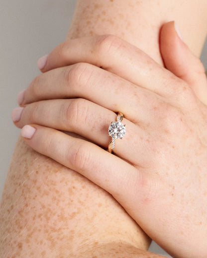 Lab Grown Diamond Round Twisted Engagement Ring - 2ct - US 2907