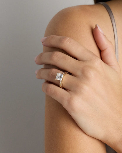 Lab Grown Diamond Princess Twisted Engagement Ring - 3ct - US 2106