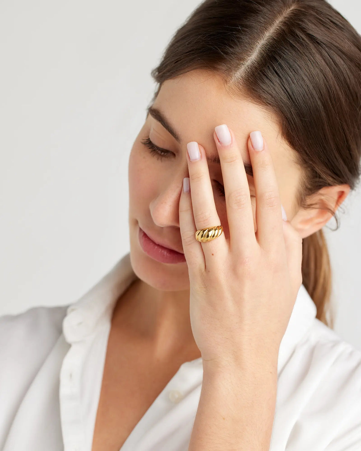 Croissant Ring - US 9913