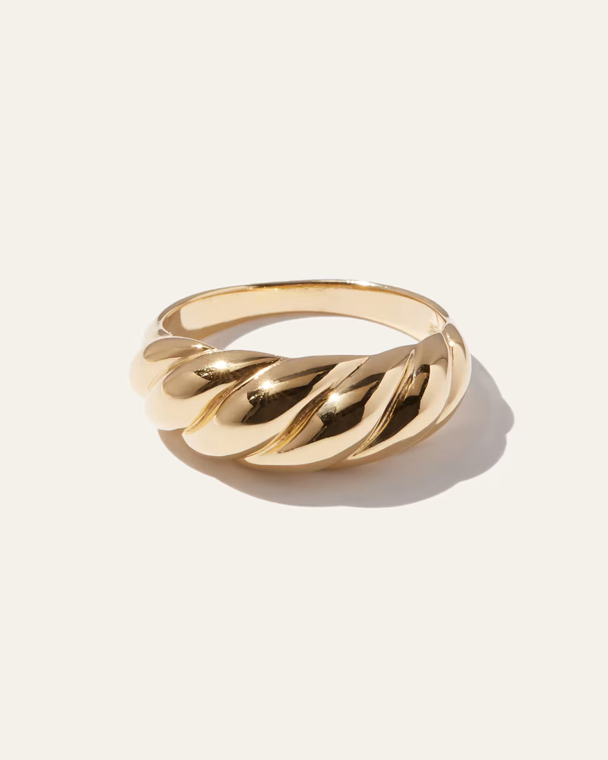 Croissant Ring - US 9913