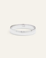 14K Gold Lightweight Round Edge Band - US 9200