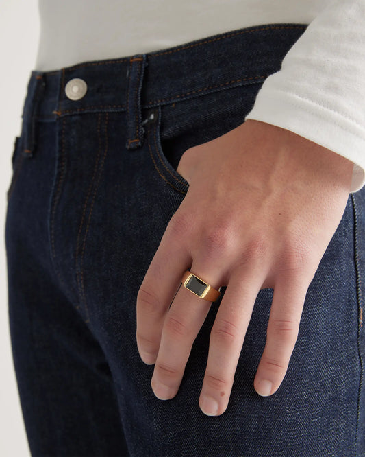 Onyx Rectangular Ring - US 5004