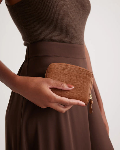 Italian Pebbled Leather Compact Wallet - US 0149