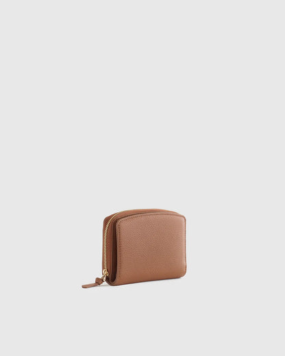 Italian Pebbled Leather Compact Wallet - US 0149