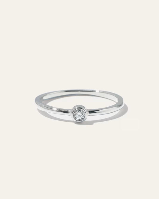 14K Gold Solo Diamond Bezel Ring - US 5524