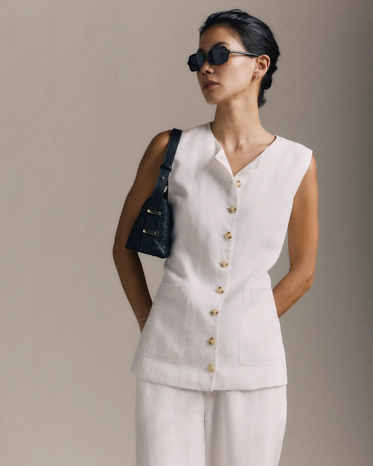 100% European Linen Longline Vest - US 1417