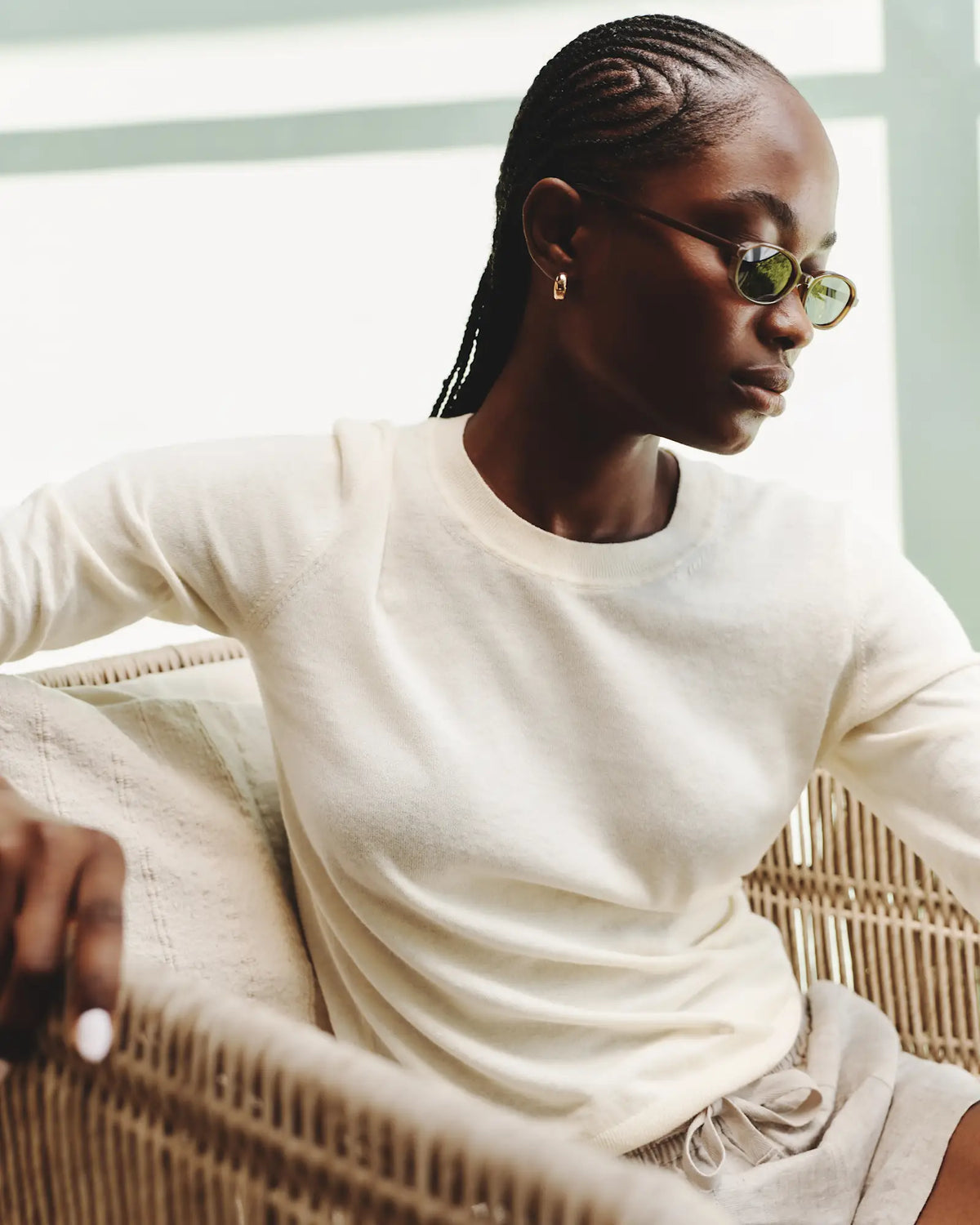 Lightweight Cotton Cashmere Crew Sweater - US 4190