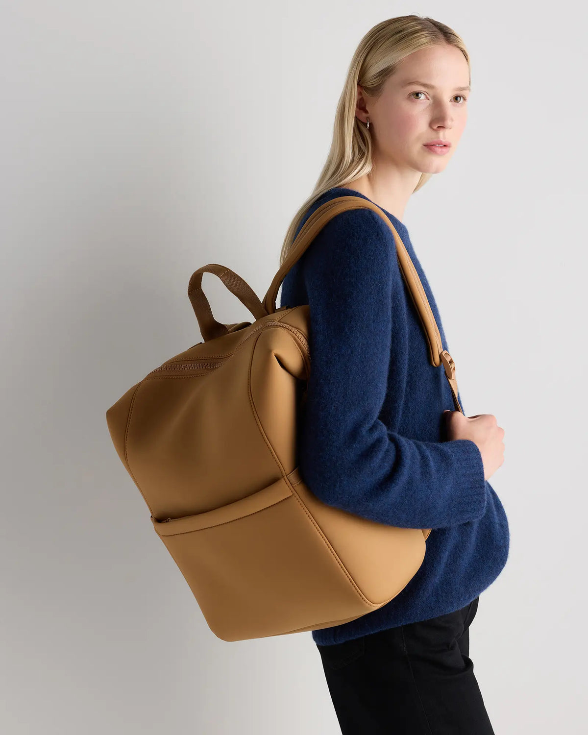 All-Day Neoprene Diaper Backpack - US 1397