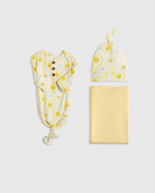 Bamboo Gown, Hat & Swaddle Layette Set - US 4627