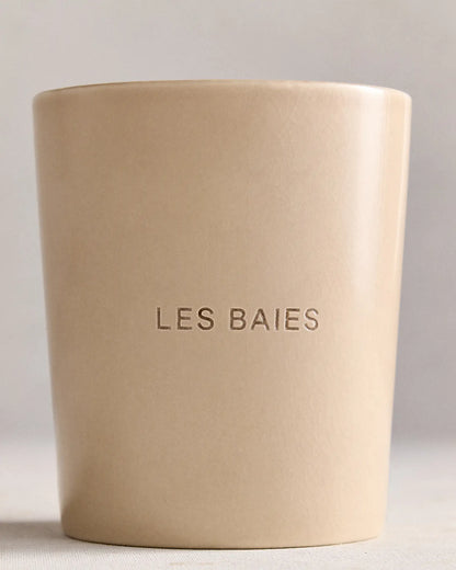 Les Baies 3-Wick Luxury Candle - US 7908
