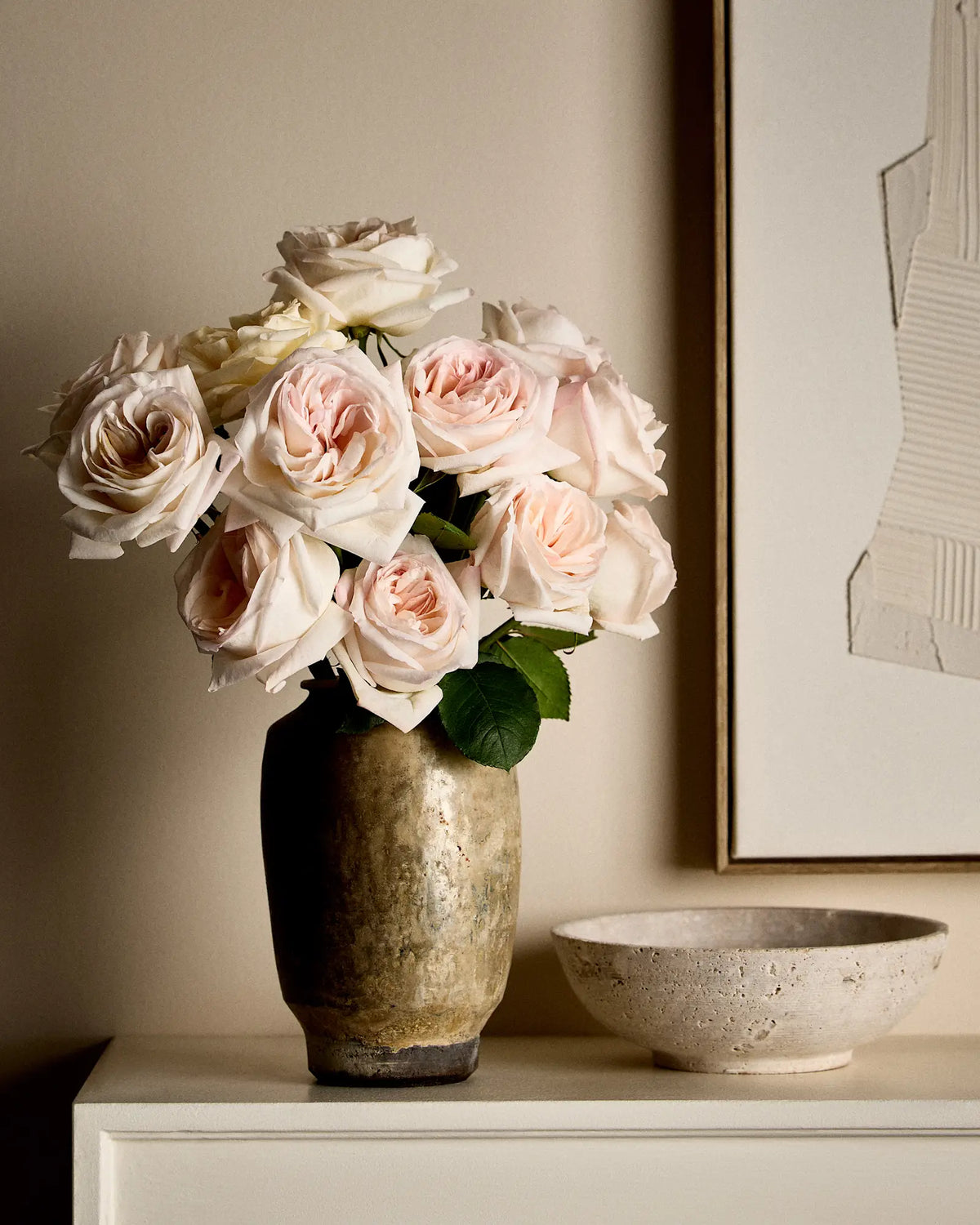 Pearl Garden Roses (12 stems) - US 6315