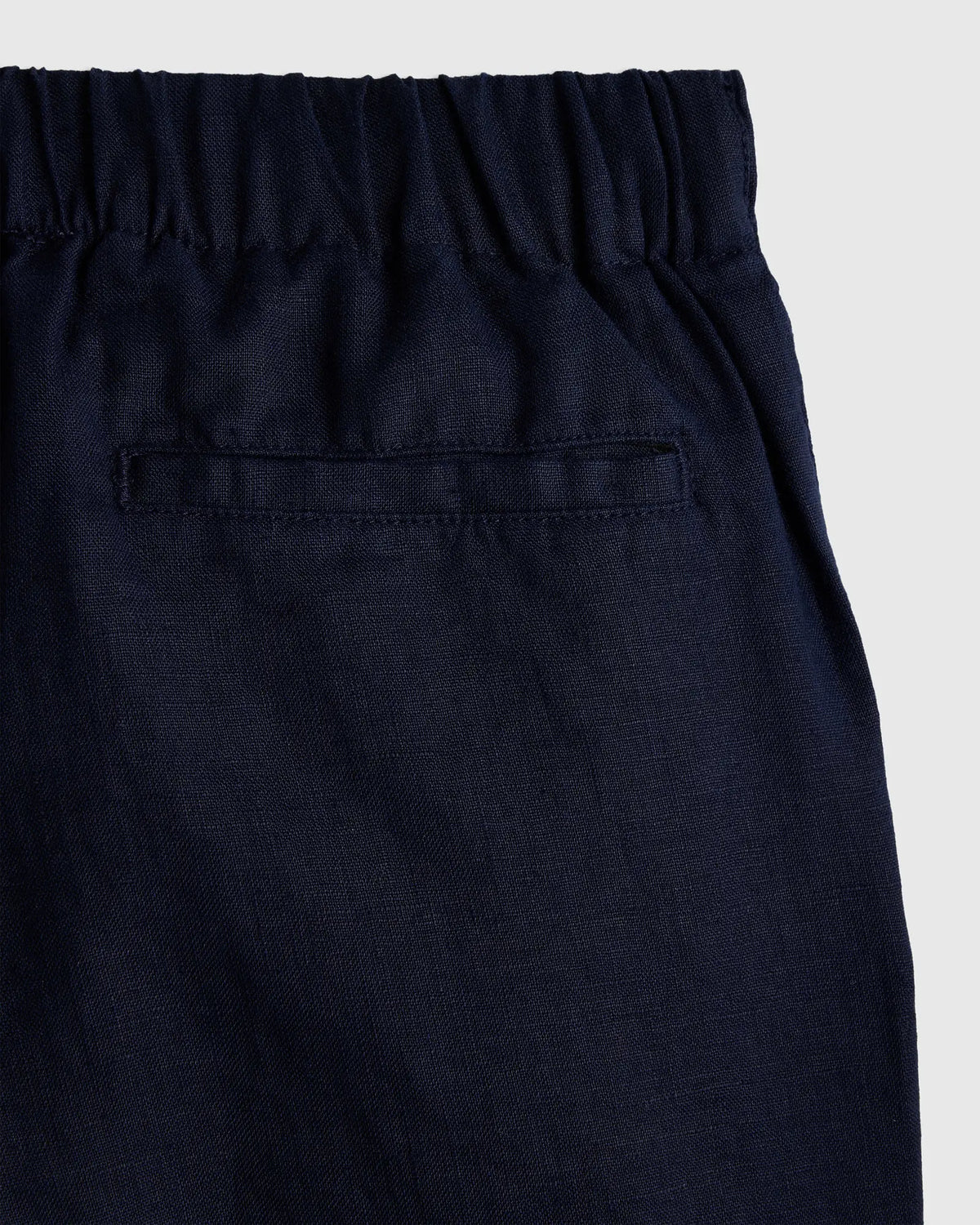 100% European Linen Pull-On Shorts - US 4694