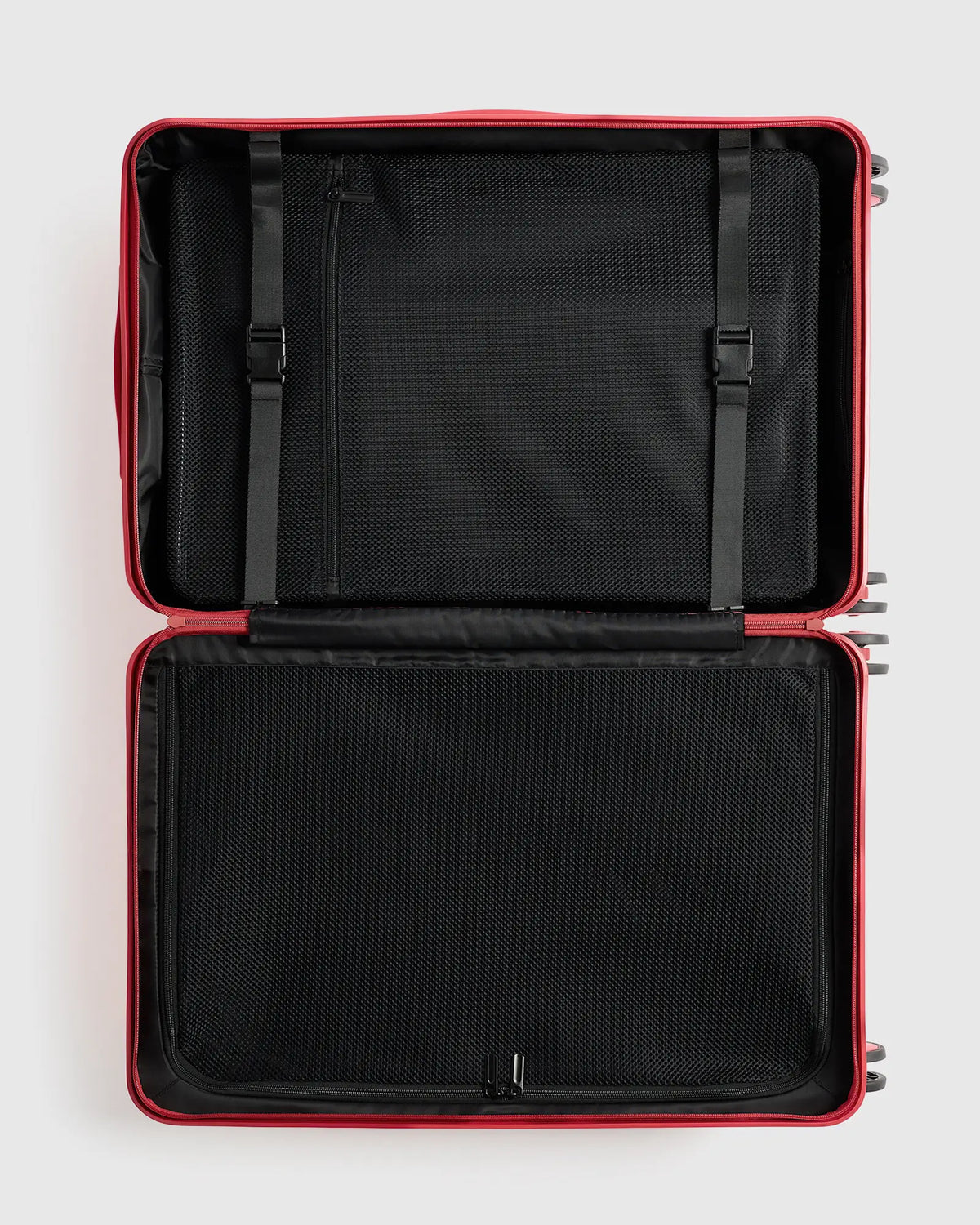 Medium Check-In Suitcase - US 4328