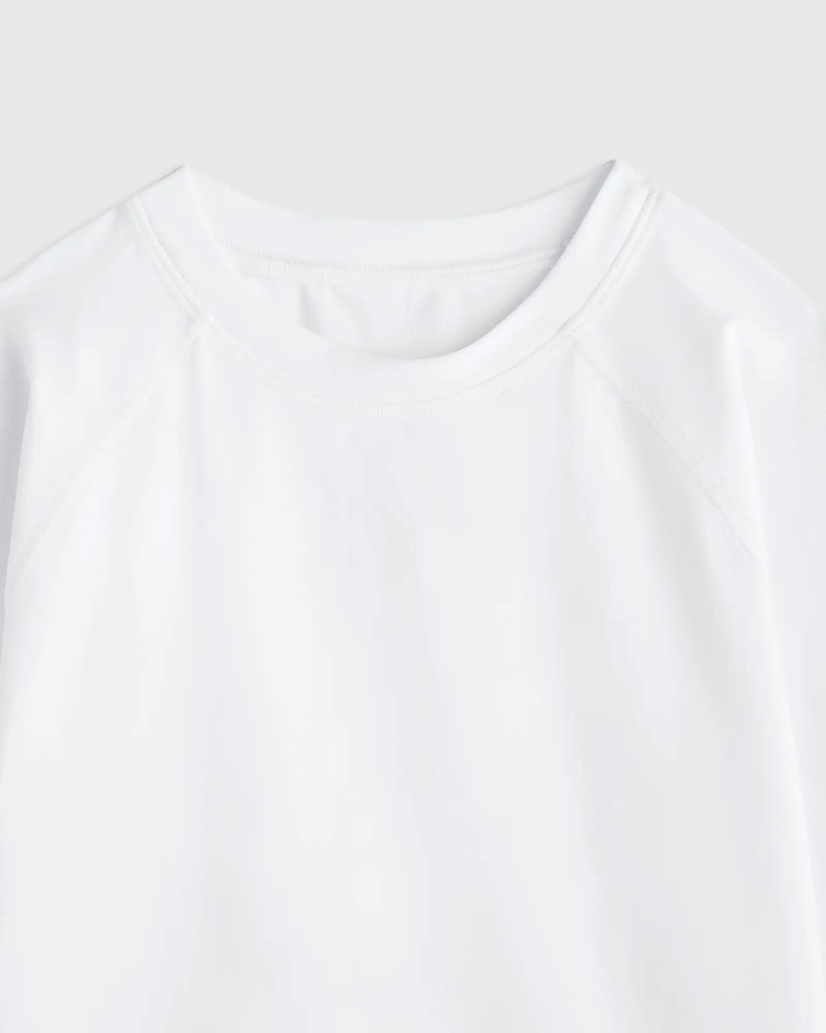 Long Sleeve Raglan Rash Guard - US 8676