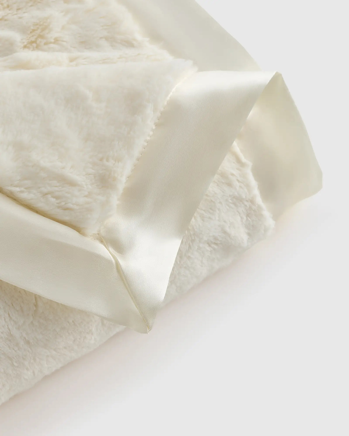 Silky Plush Baby Blanket - US 5804