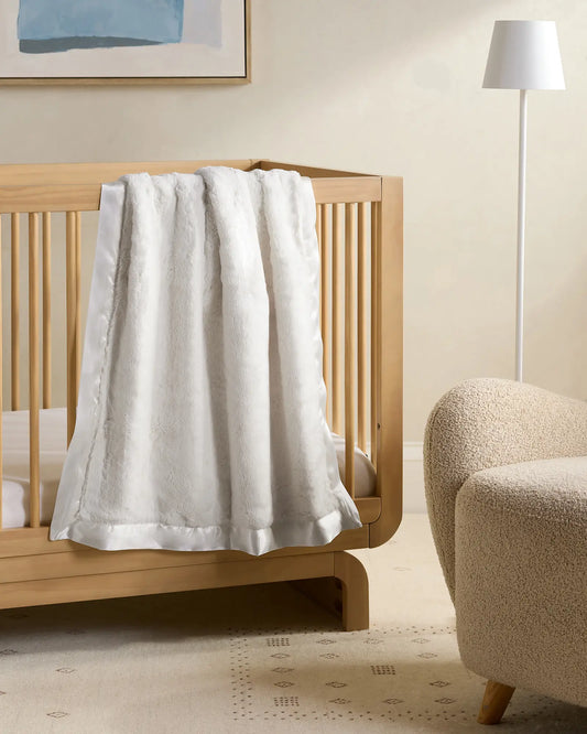 Silky Plush Baby Blanket - US 4276
