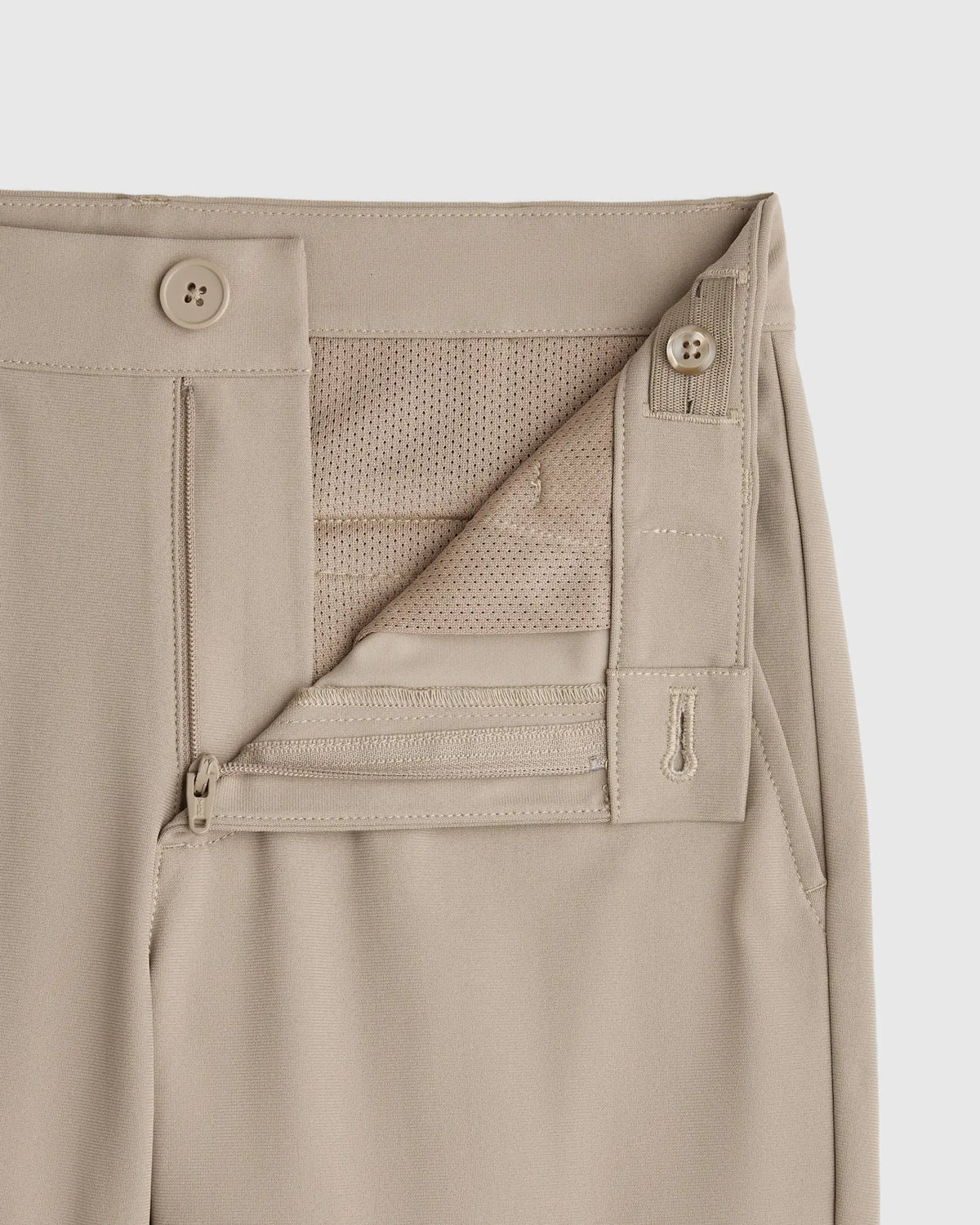 Performance Tech Short - US 4555