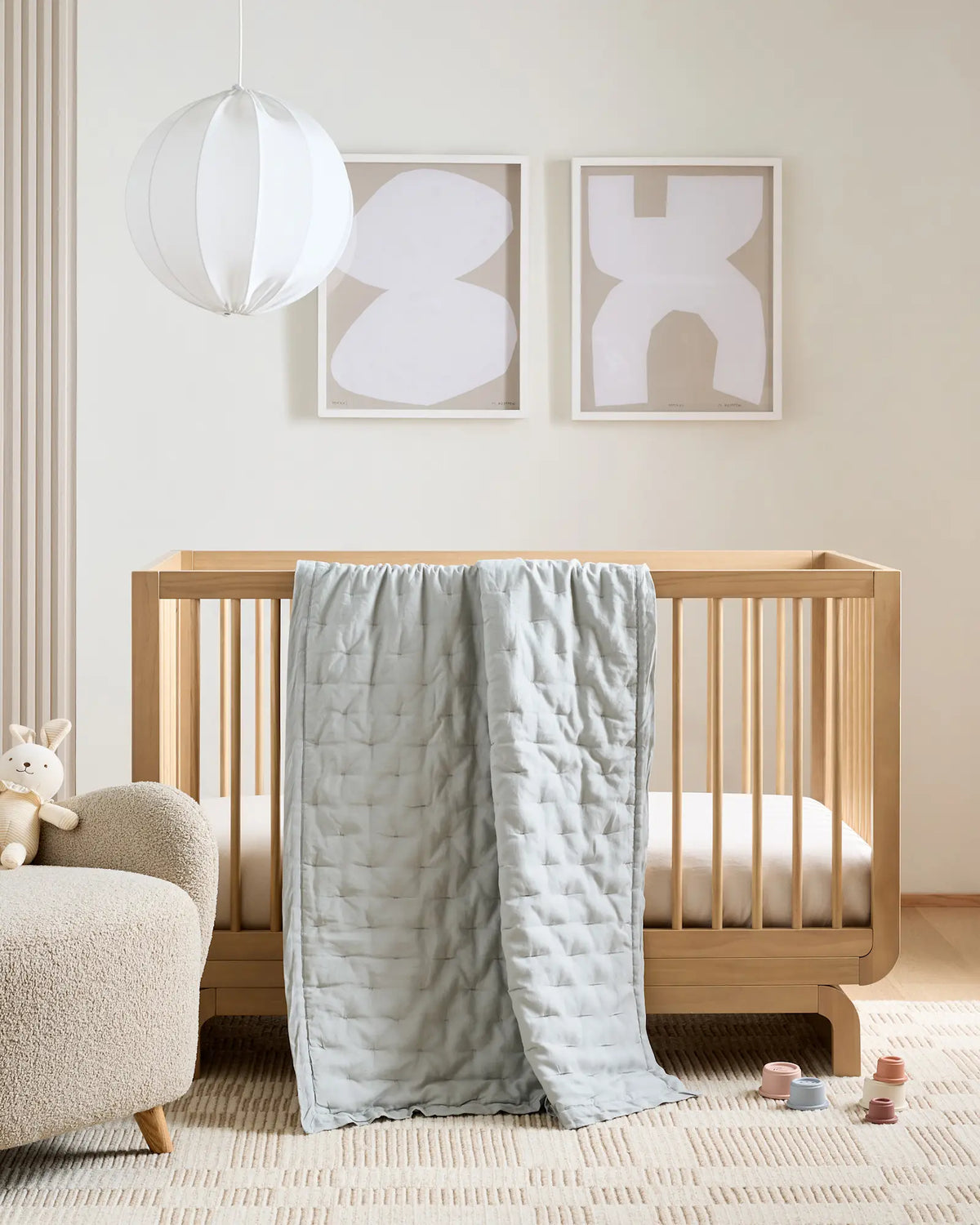 European Linen Toddler Dream Quilt - US 5596