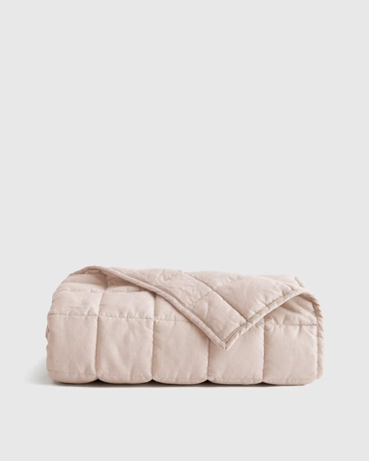 European Linen Toddler Quilt - US 4998