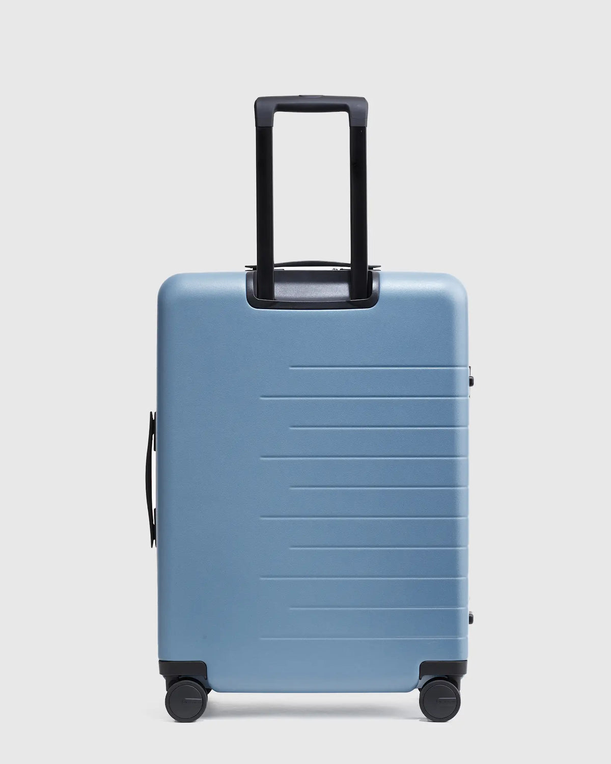 Medium Check-In Suitcase - US 2294