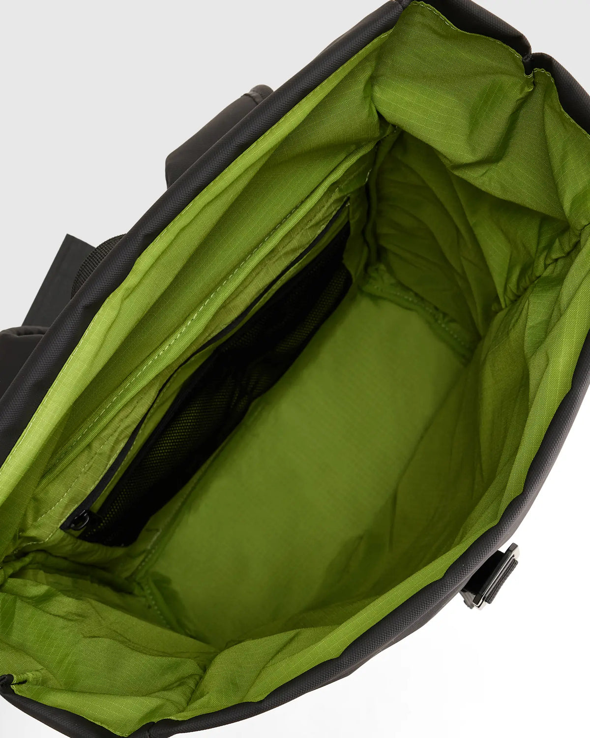 Weather Proof Roll-Top Backpack - US 8825