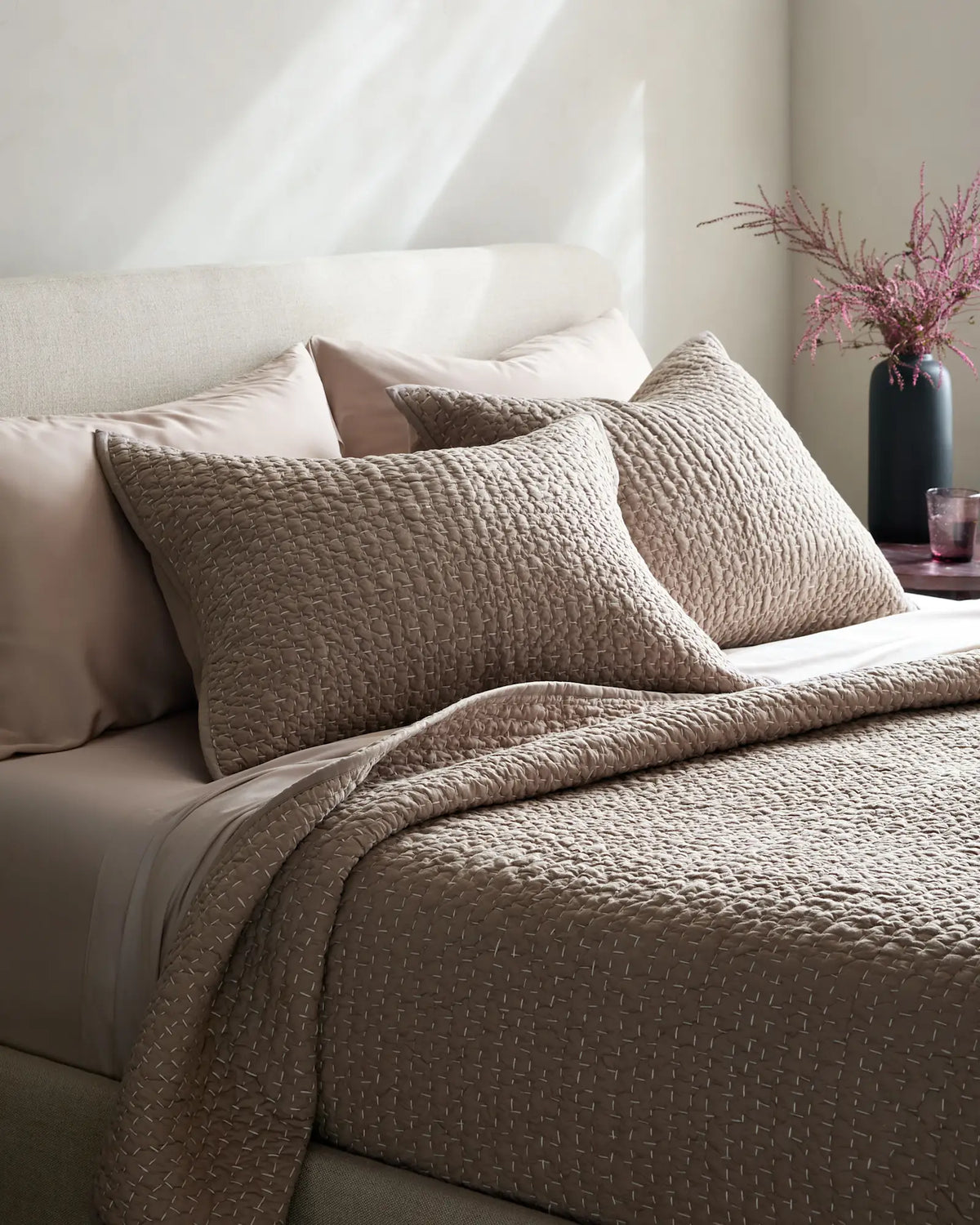 Organic Cotton Hand Stitched Quilt - US 2617