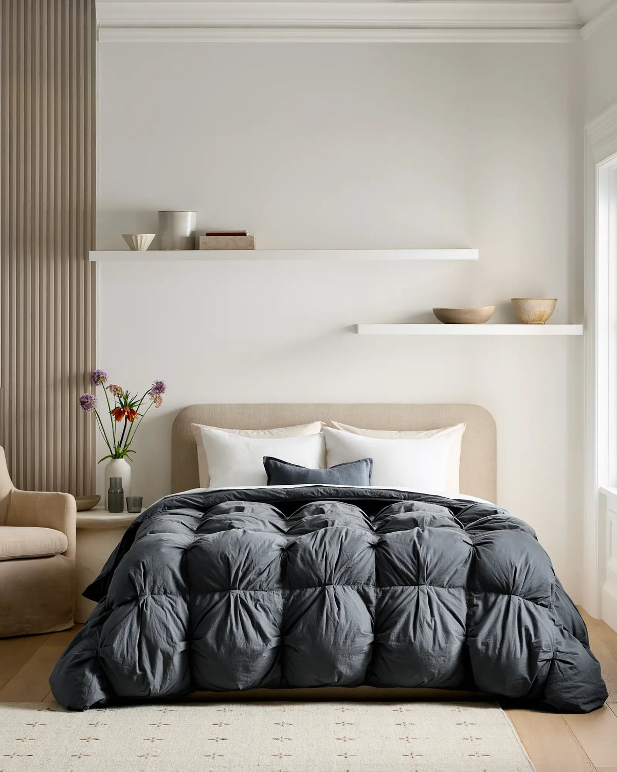 Cotton Pintuck Comforter - US 7397