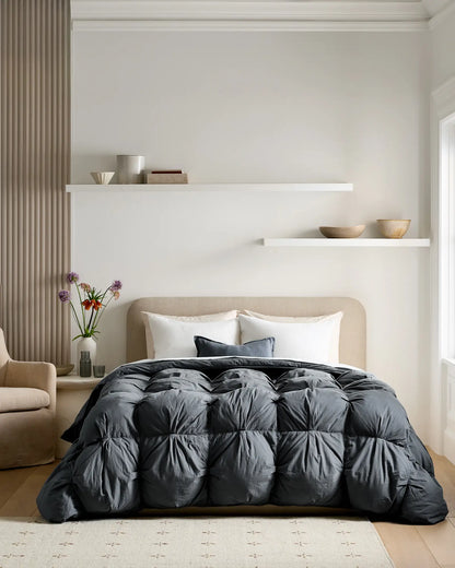 Cotton Pintuck Comforter - US 7397