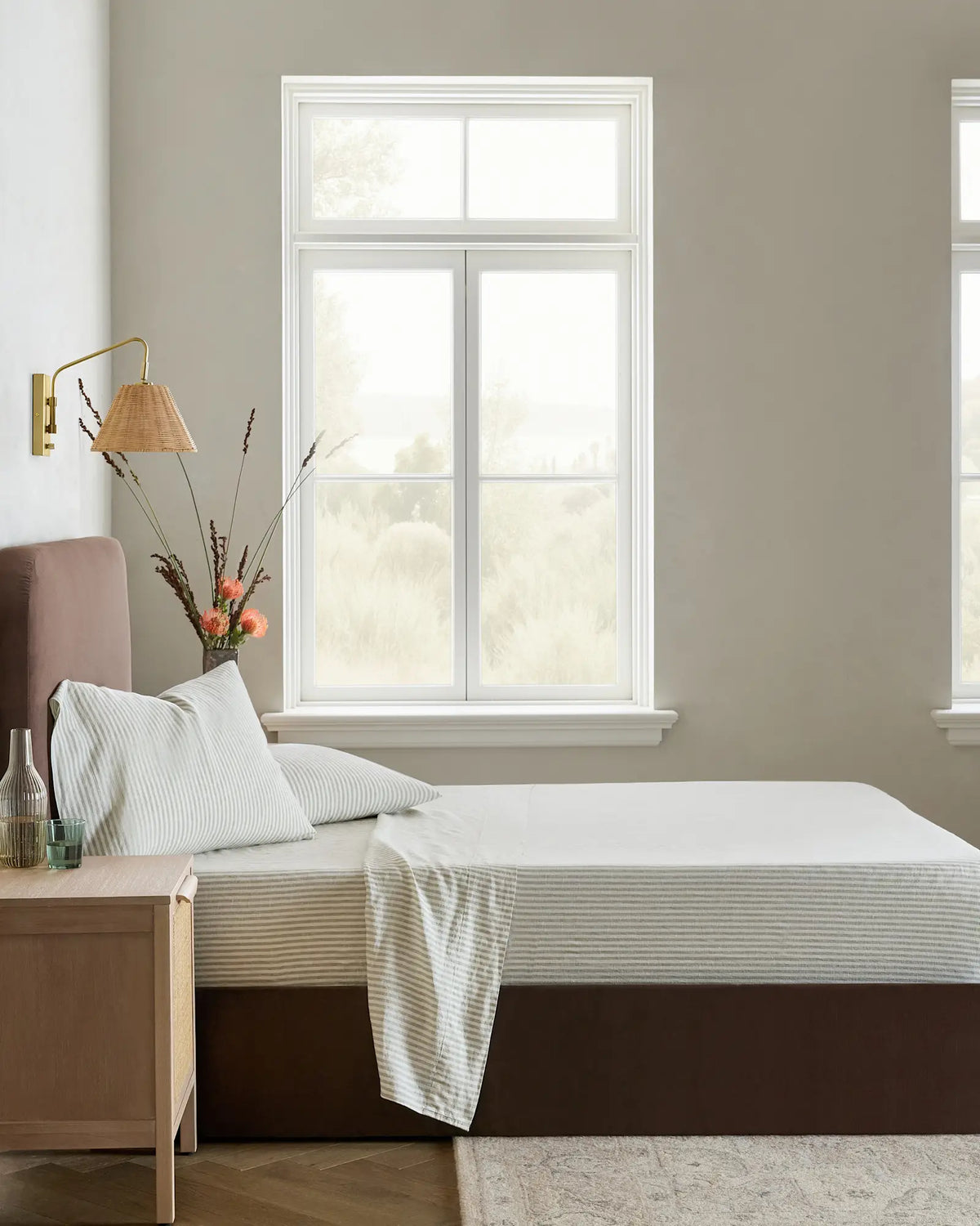 European Linen Stripe Pillowcases Set - US 2806