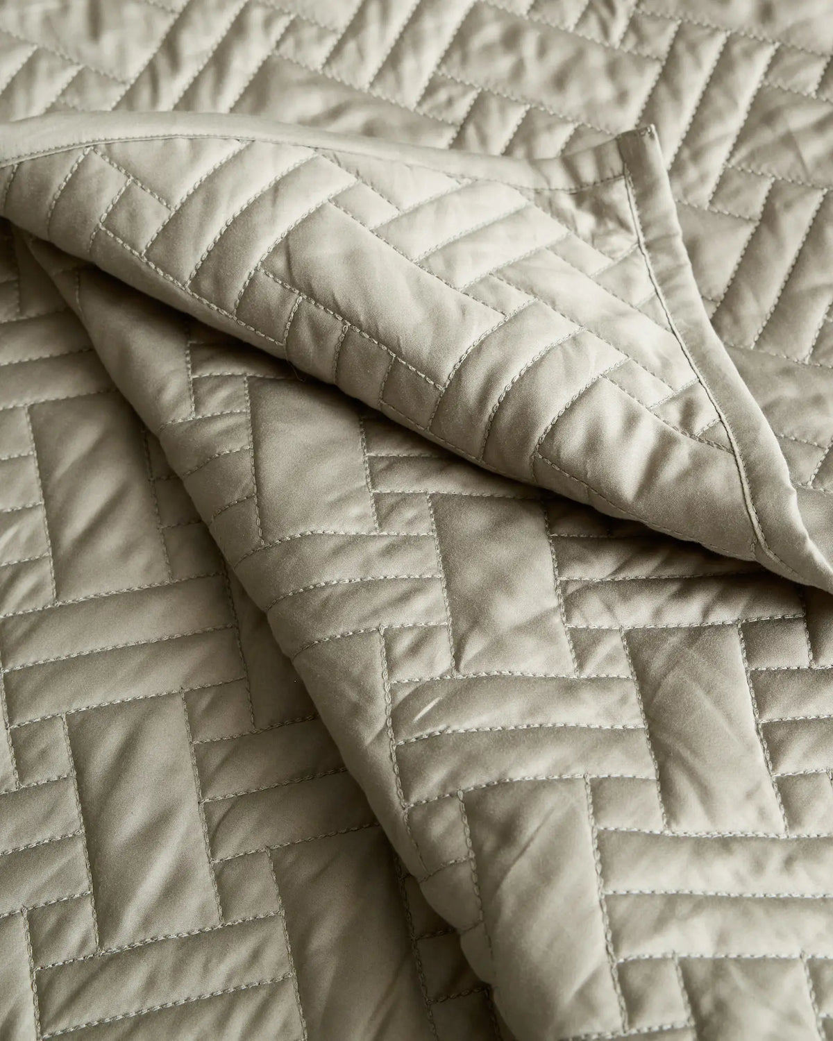 Organic Cotton Basketweave Quilt - US 9636