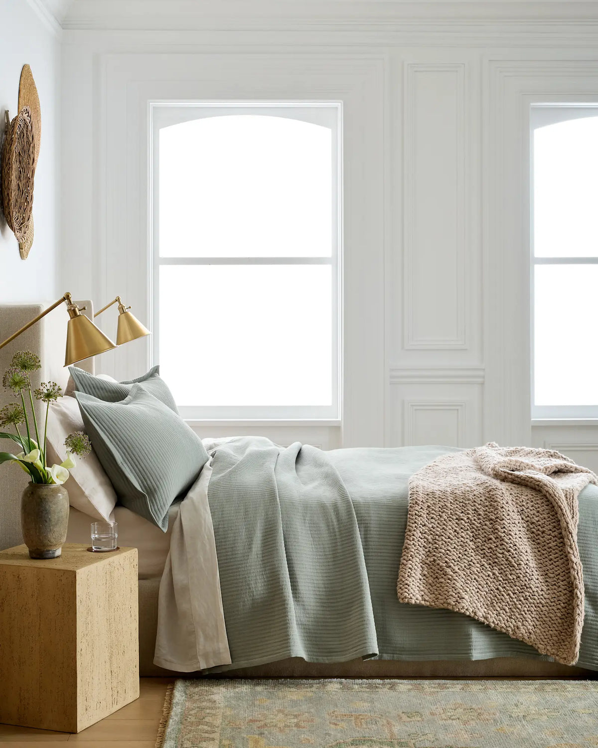 Organic Cotton Matelasse Coverlet - US 5366