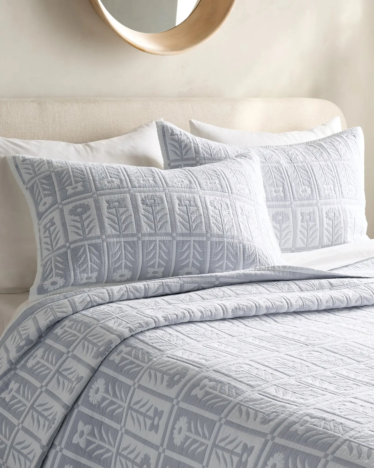 Organic Cotton Jacquard Floral Sham Set - US 5847