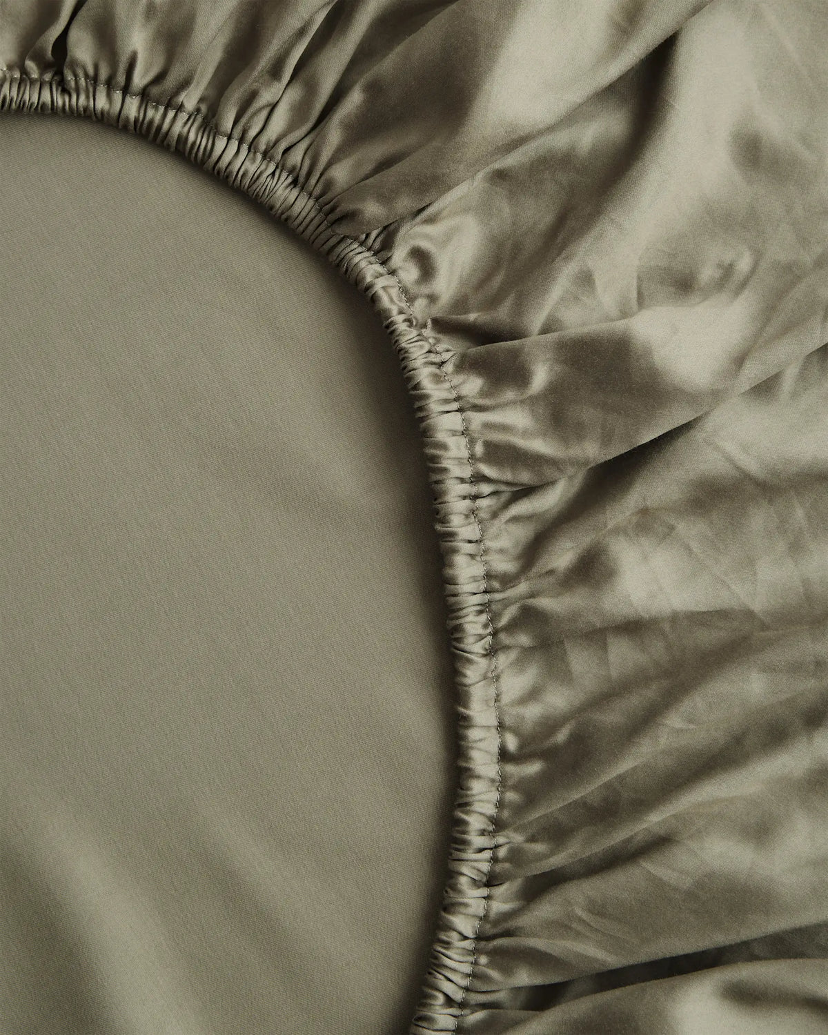 Signature Giza Cotton Sateen Fitted Sheet Set - US 4765
