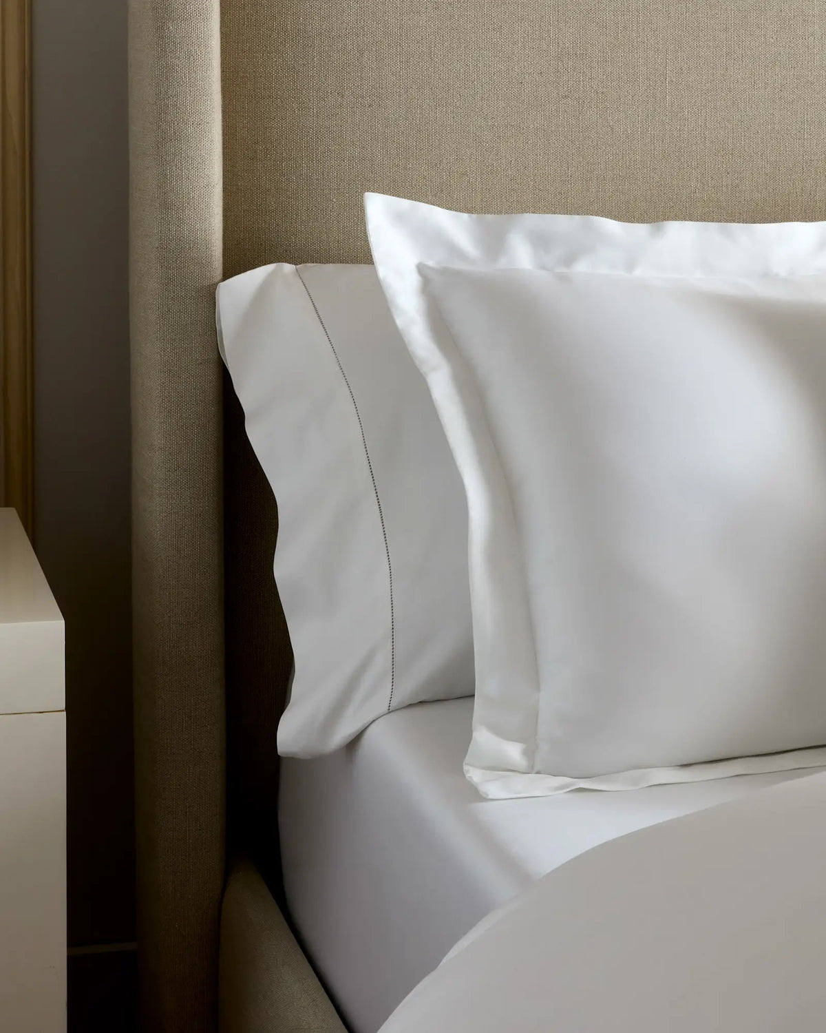 Signature Giza Cotton Sateen Euro Sham - US 7839