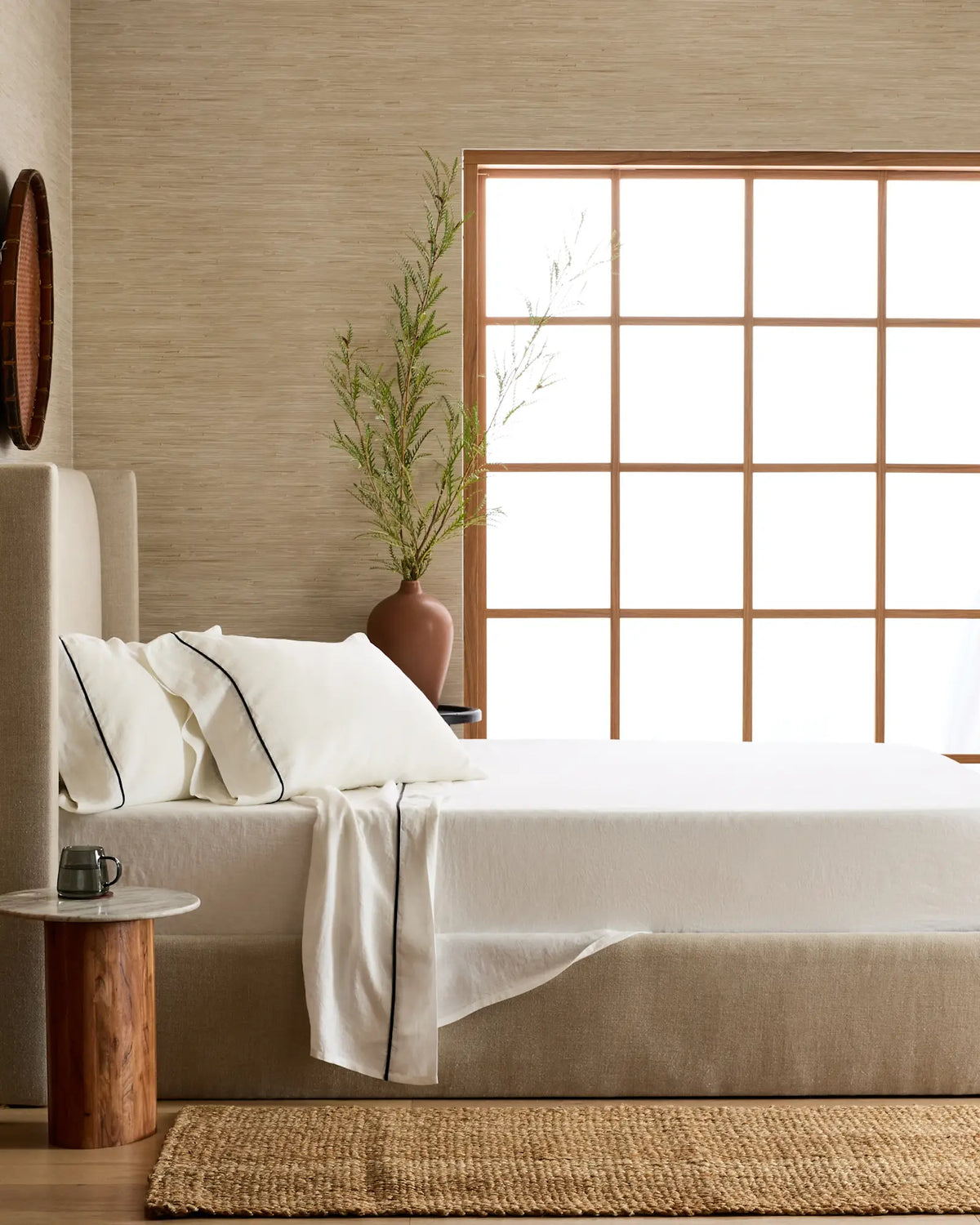 European Linen Piped Deluxe Bedding Bundle - US 7076