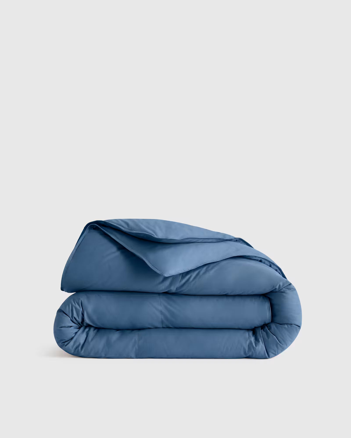 Premium Sateen Down Alternative Comforter - US 5609
