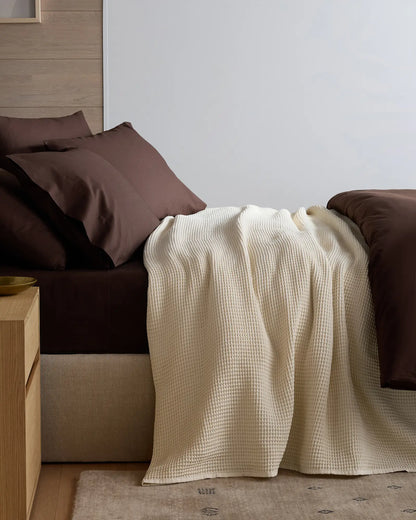 Organic Waffle Bed Blanket - US 7103