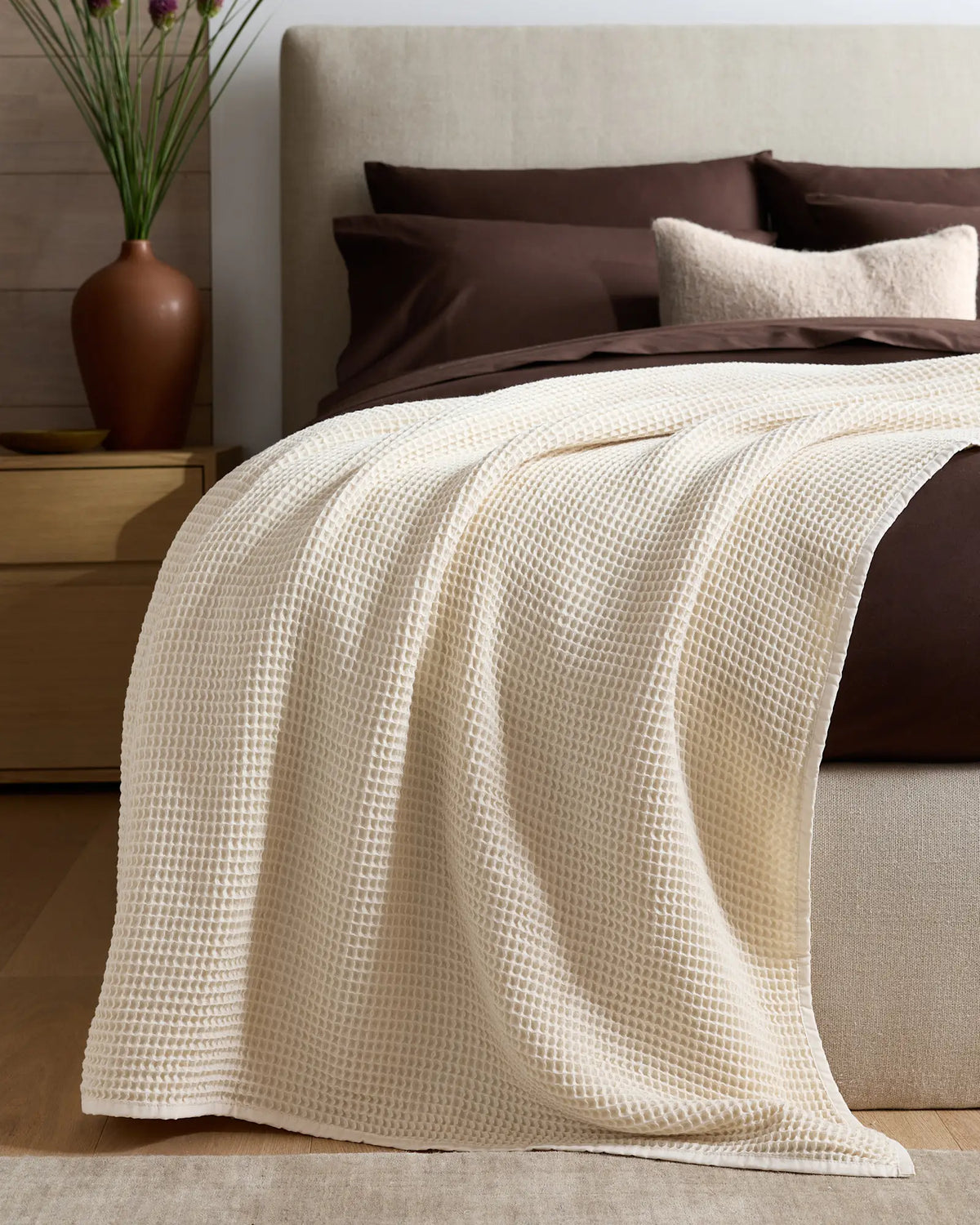 Organic Waffle Bed Blanket - US 7103