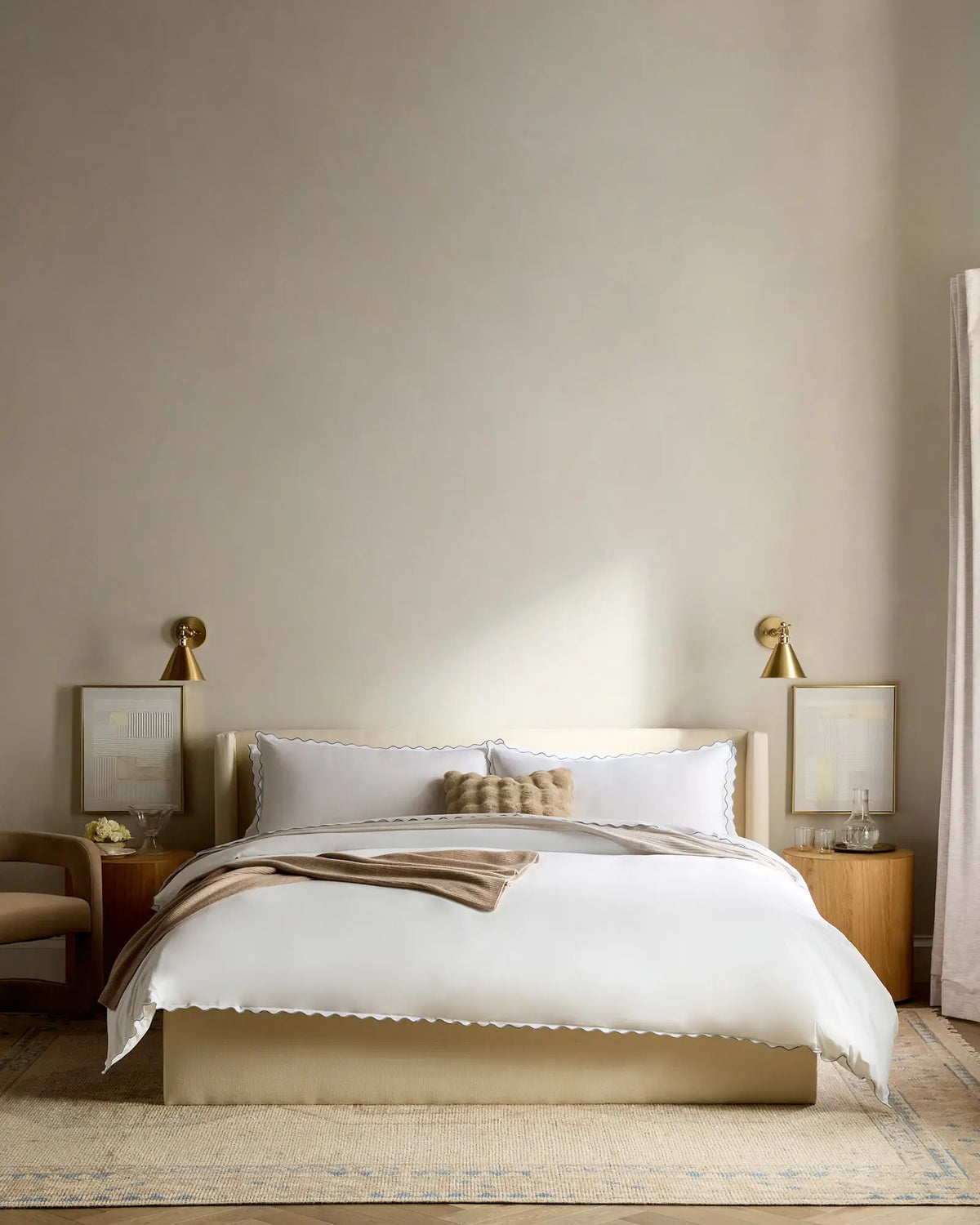 Organic Crisp Percale Scallop Sham Set - US 0633
