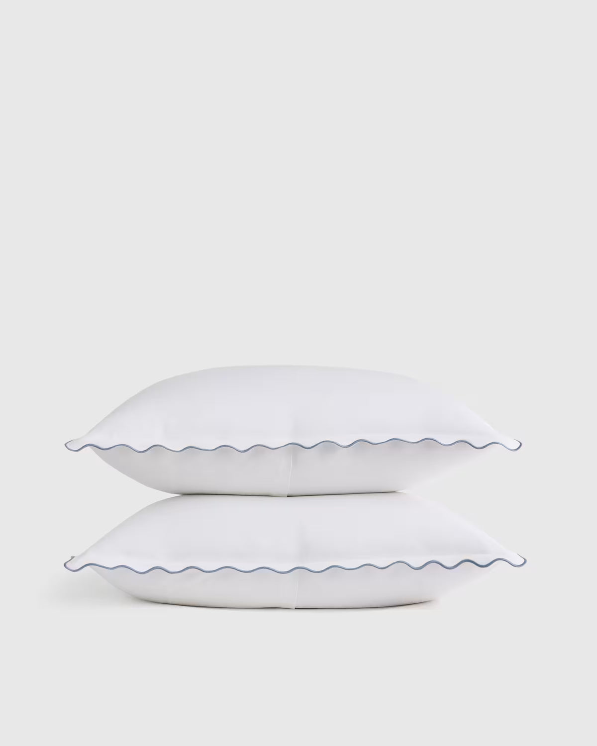 Organic Crisp Percale Scallop Sham Set - US 0633