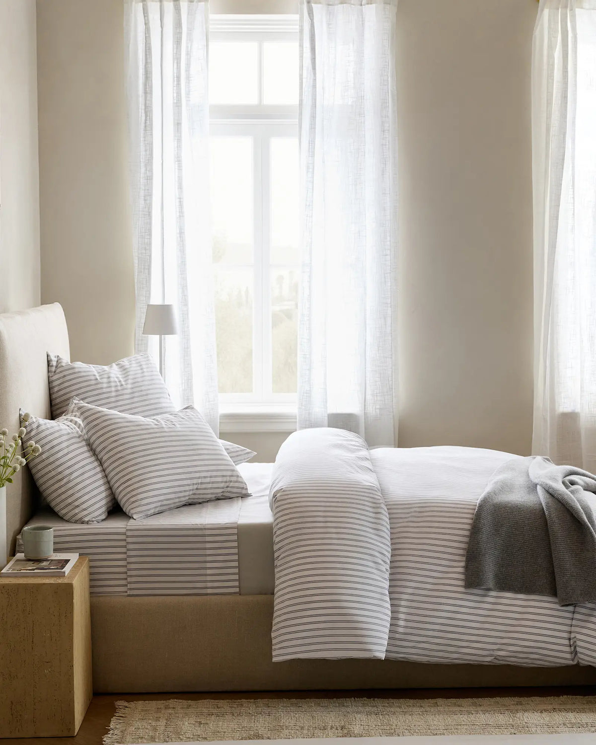 Organic Crisp Percale Double Stripe Deluxe Bedding Bundle - US 8831
