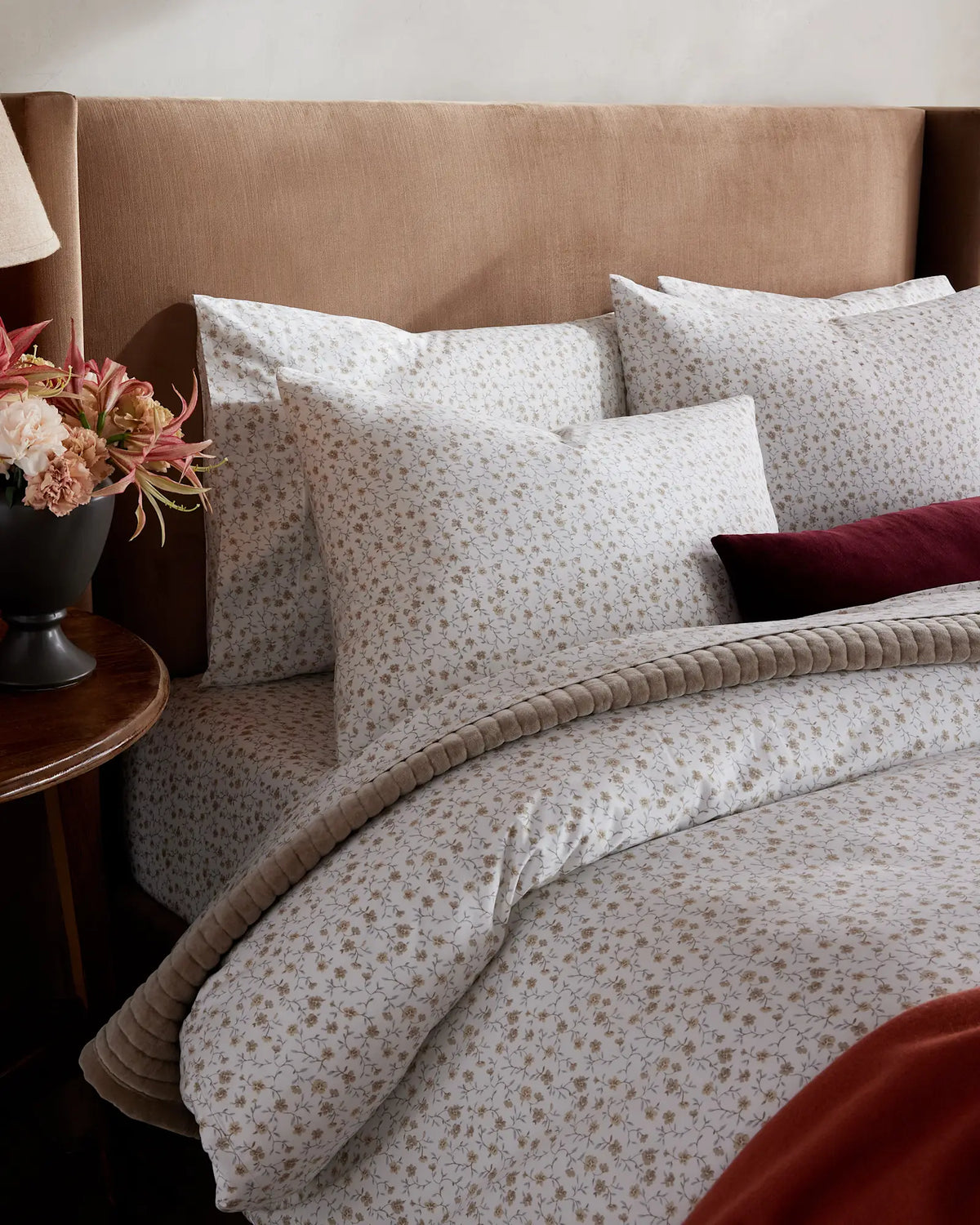 Organic Crisp Percale Floral Sham Set - US 8576